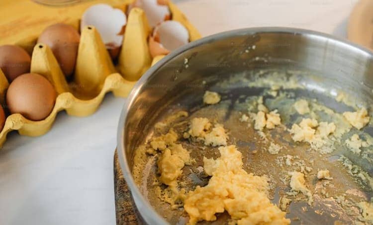 Egg Yolk Scramble